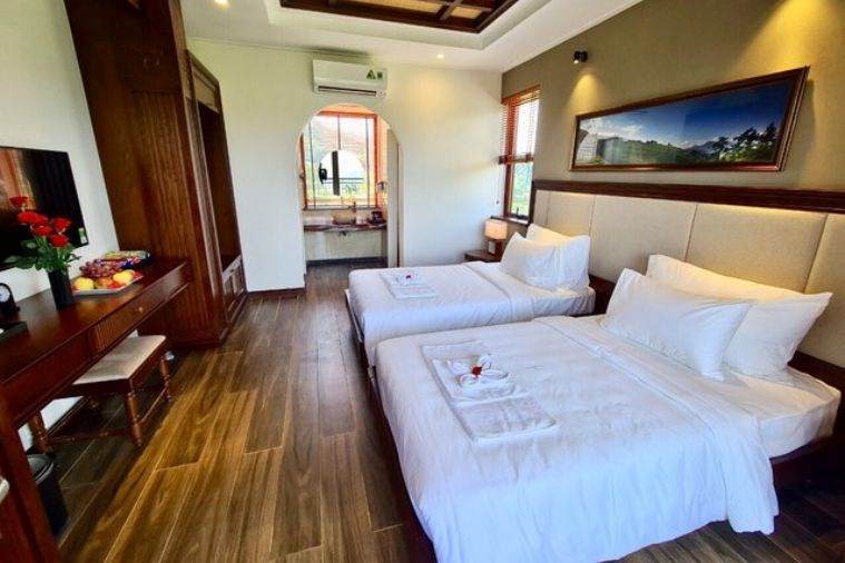 Premier Deluxe Twin Bungalow